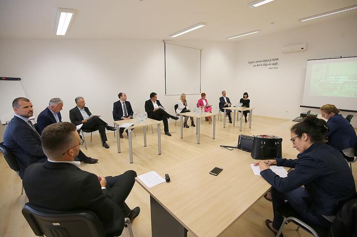 Održana panel rasprava na temu „Utjecaj COVID-19 krize na gospodarstvo“
